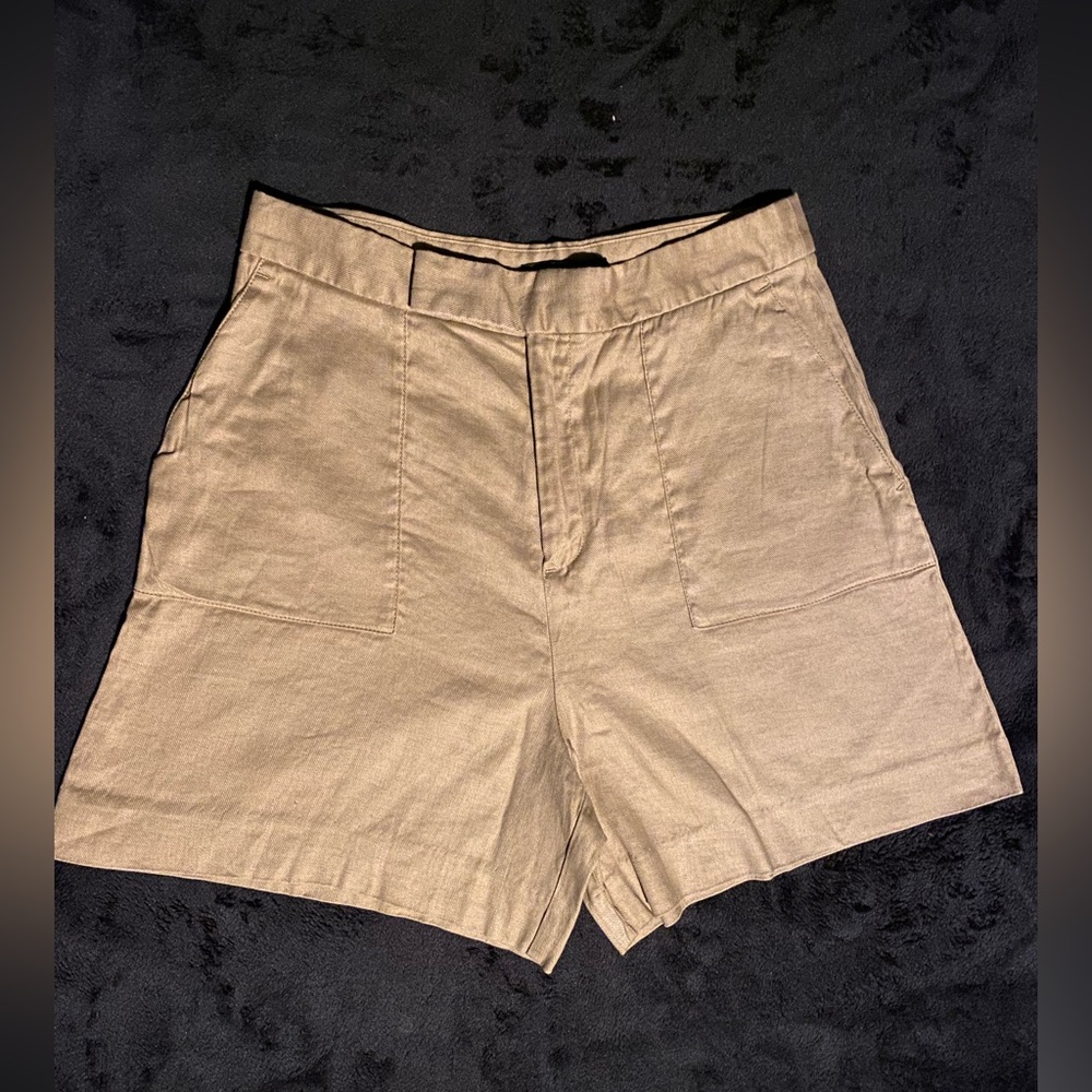 Cloth shorts -Shorts de tela